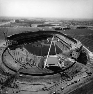 Illustration for article titled In 1966, the Angels Landed in Anaheim's Futuristic Baseball Stadium